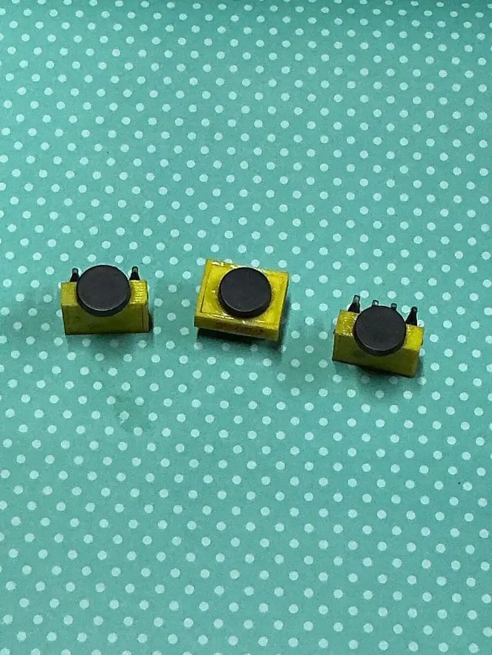 Set of 3 Vintage Coca-Cola Miniature Yellow Crate Magnets